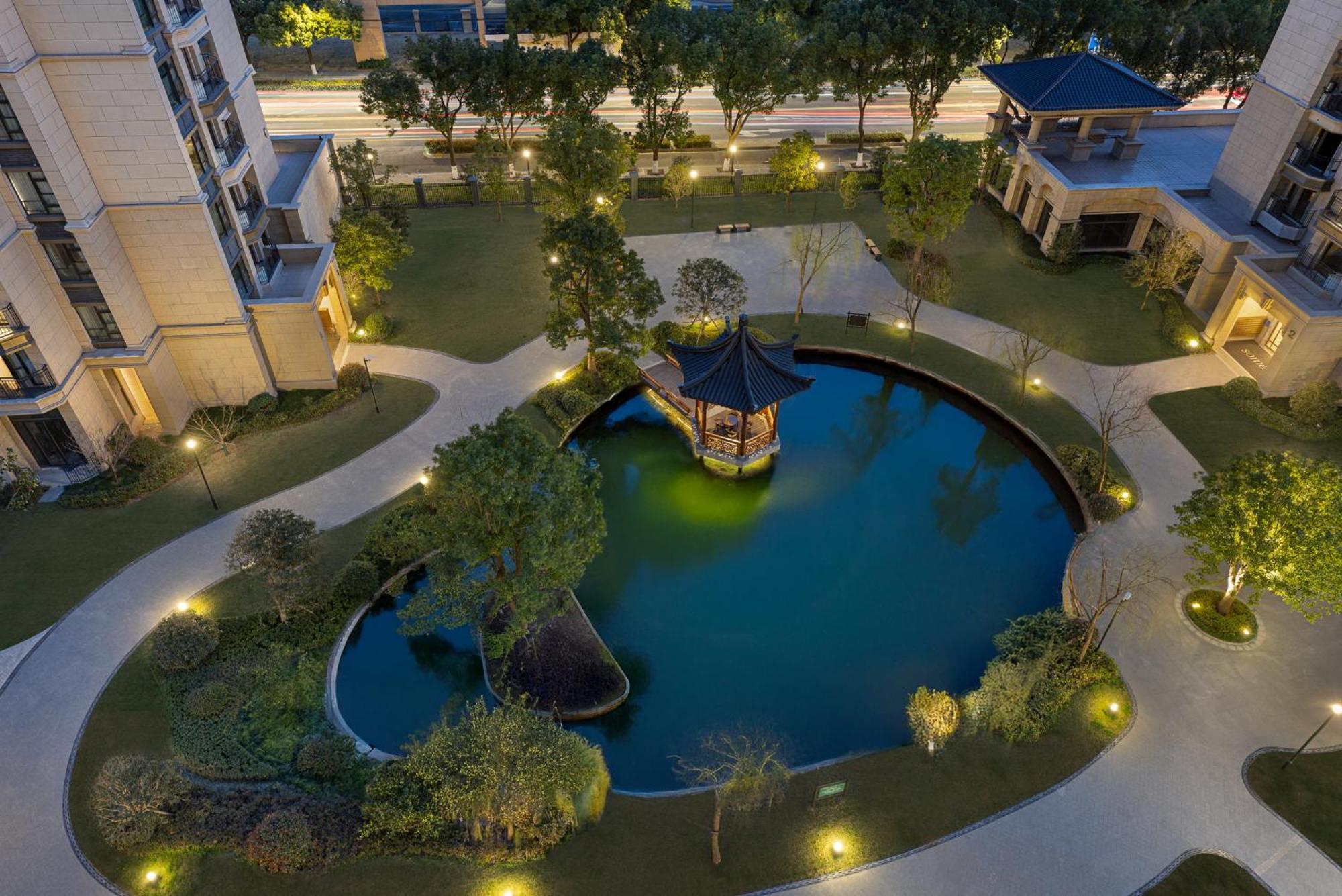 Aparthotel Somerset Star River Minhang 4*